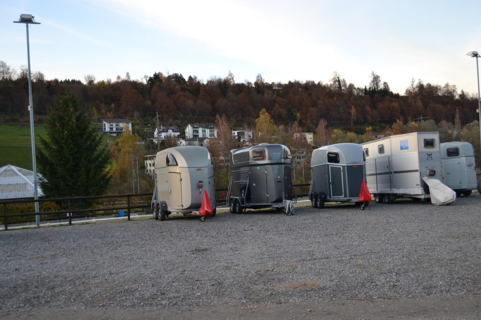 Parkplatz für Pferdetransporter